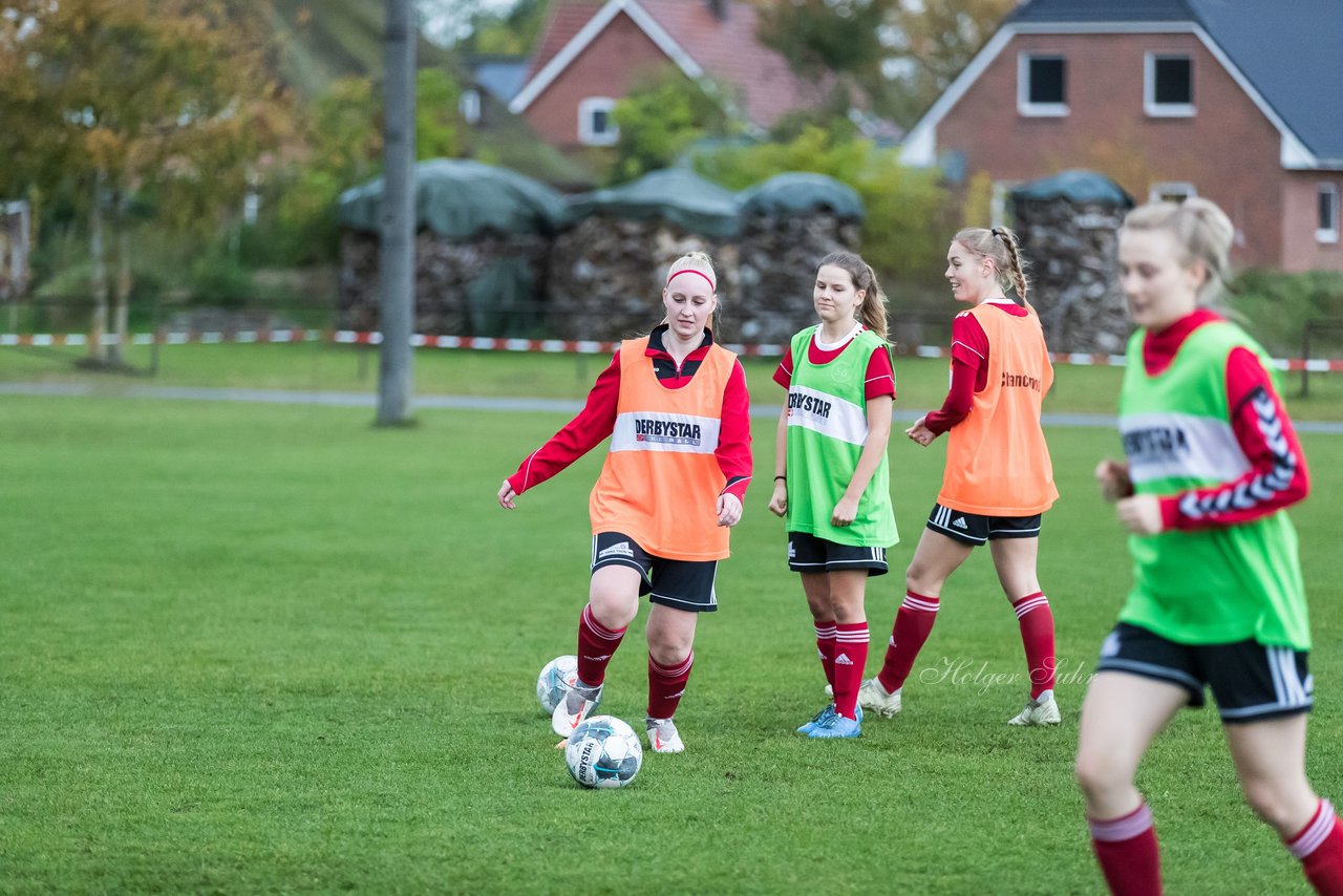 Bild 68 - Frauen SG Nie-Bar - Merkur Hademarschen : Ergebnis: 8:0